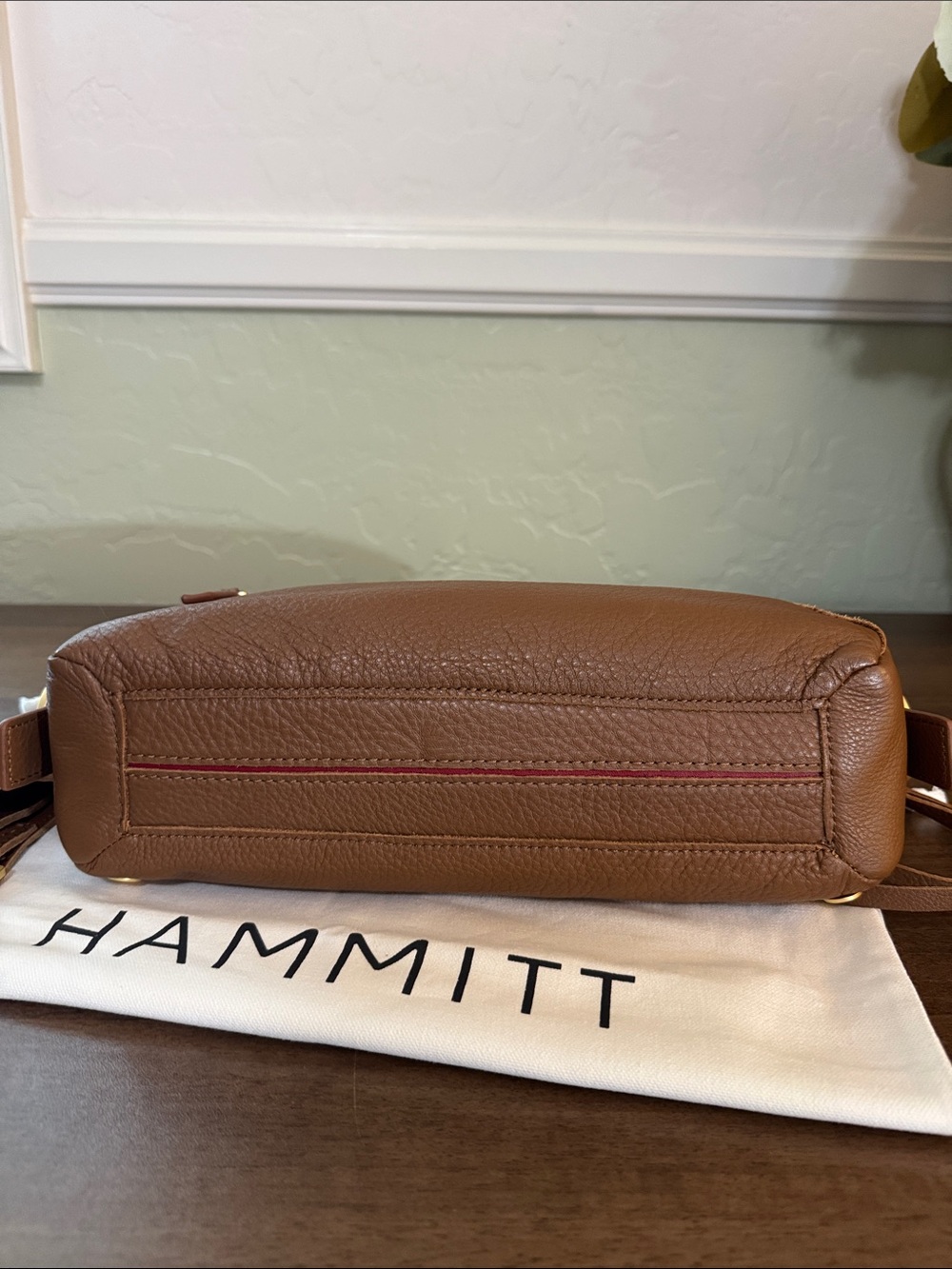 Hammitt Doxie Medium in Mahogany Pebble. - Picture 5 of 12